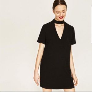 V neck choker dress